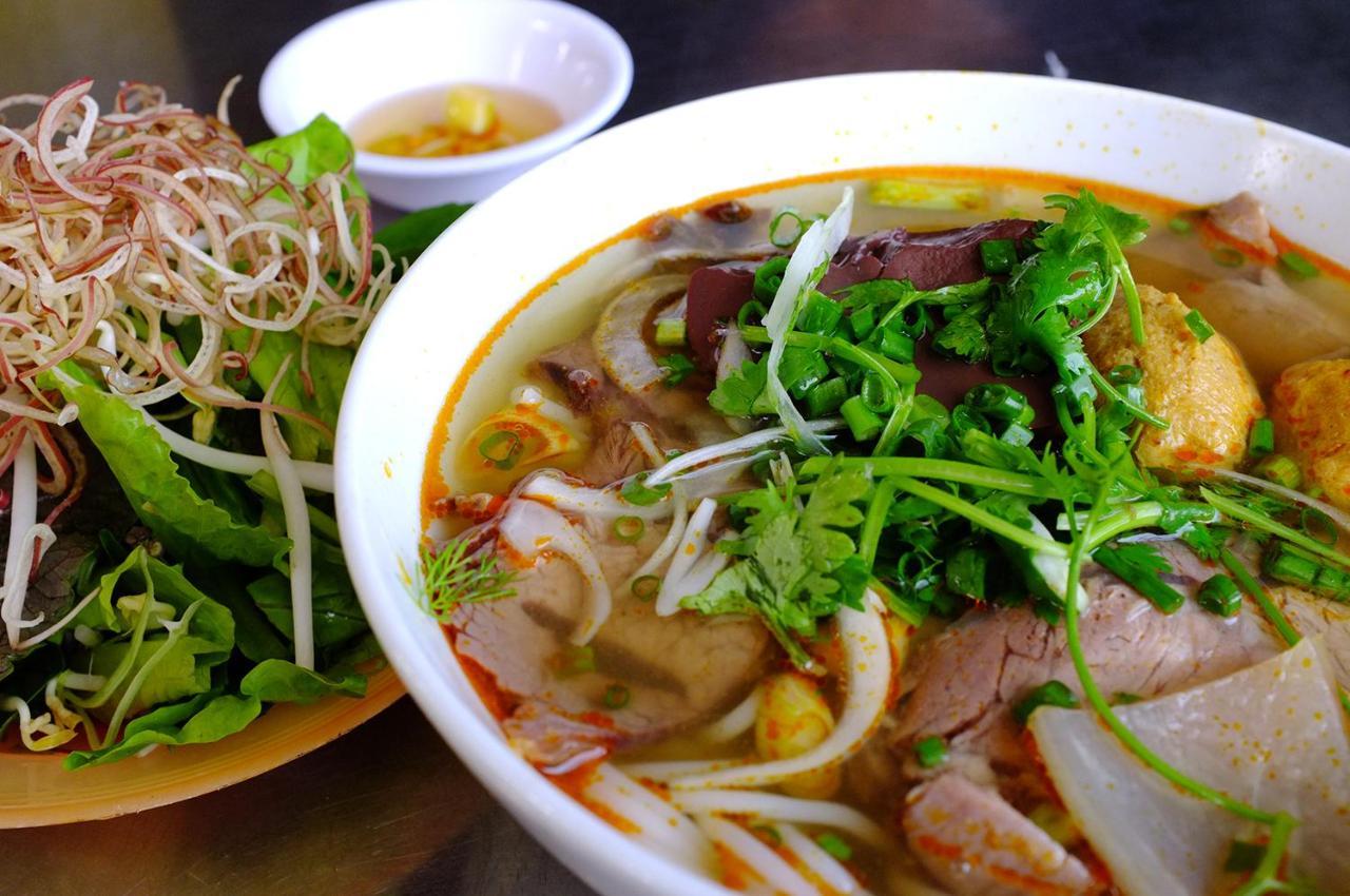 Khach San Hung Trang Hotel Tam Ðảo Esterno foto