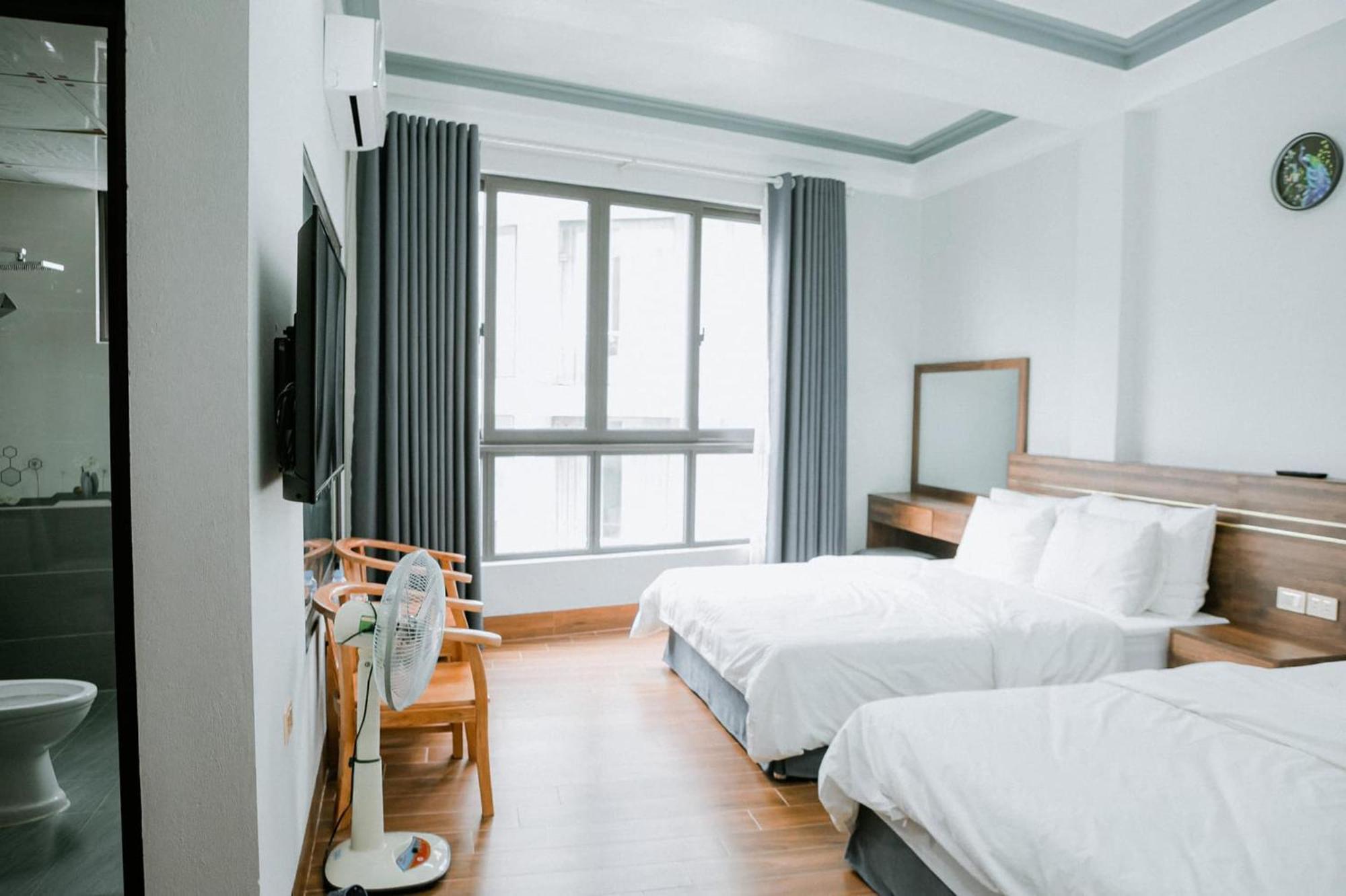 Khach San Hung Trang Hotel Tam Ðảo Esterno foto
